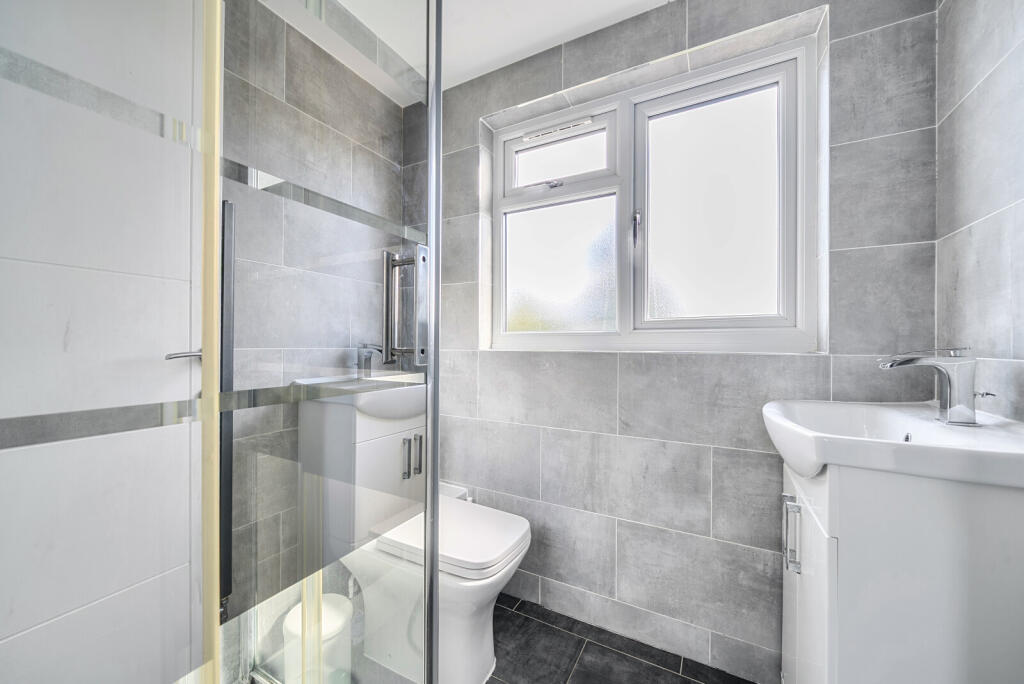 1349429-17-68c025...