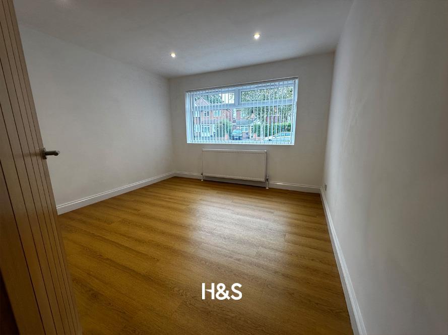 32 sandy hill rec 2.jpg