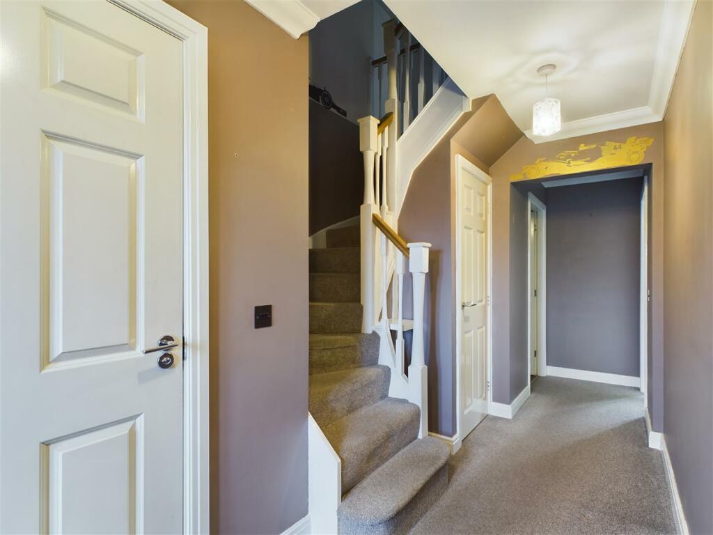 ENTRANCE HALL