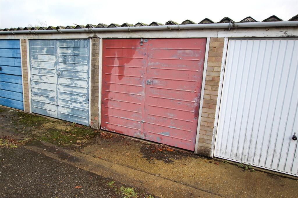 Garage.