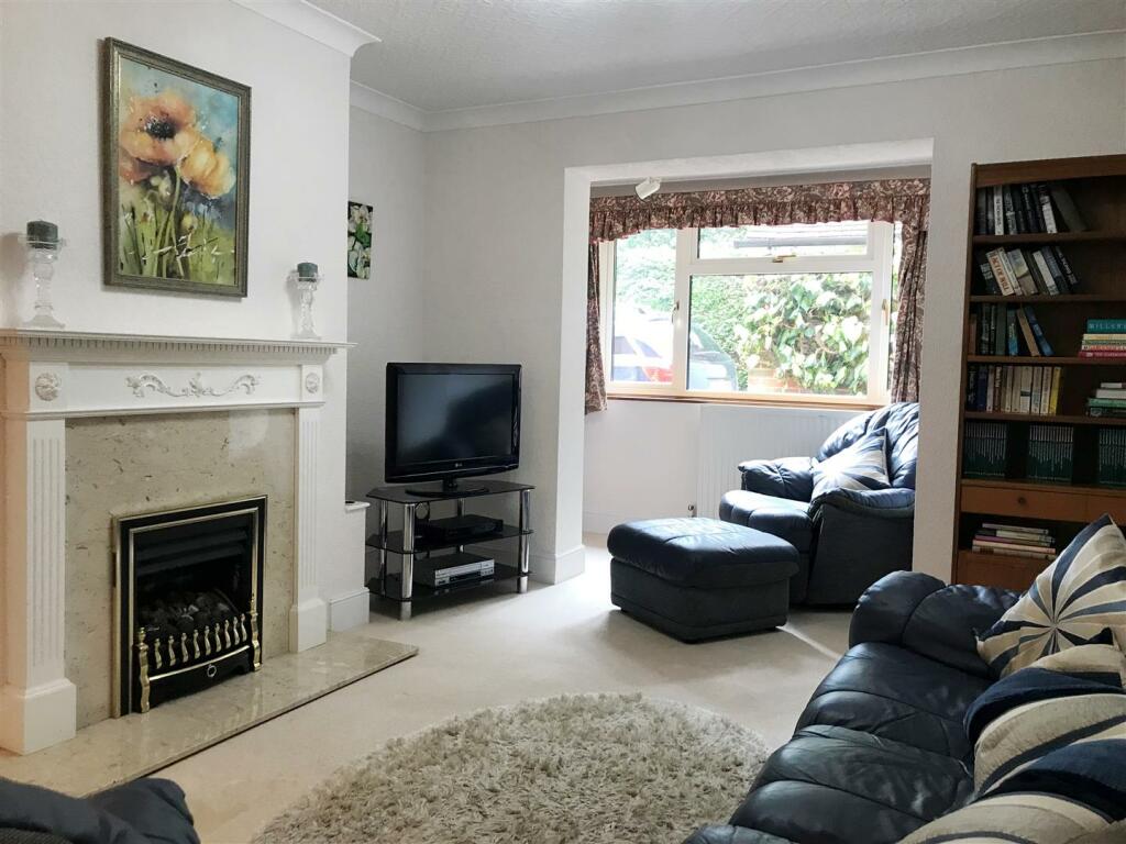 Fam Room 1.JPG