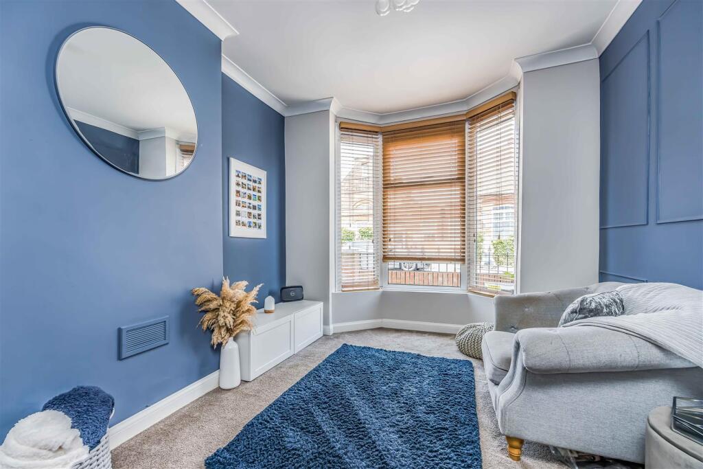36 Wymering Road, Copnor-Small-PorticoMarketing-So