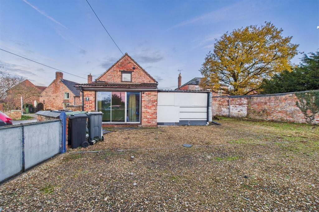 Georgia House, Cambridge, Gloucester GL2 7AL | Fre