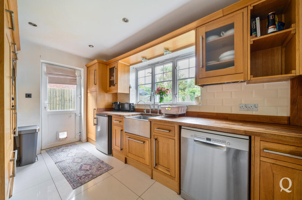 57f6e3a6-a92c-400...