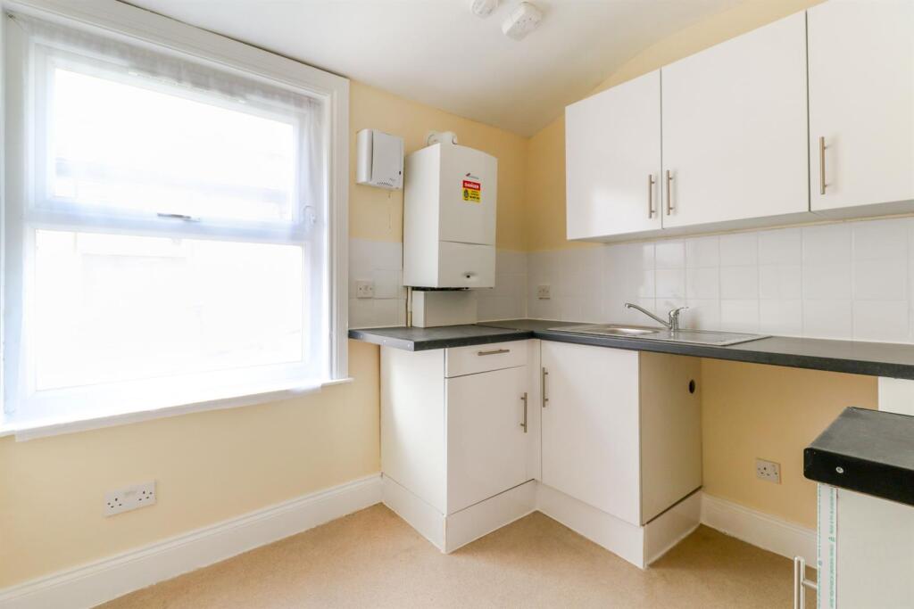 48 Fairfield Road-12.jpg