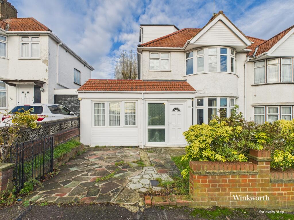 Wakemans Hill Avenue, Kingsbury, London, NW9