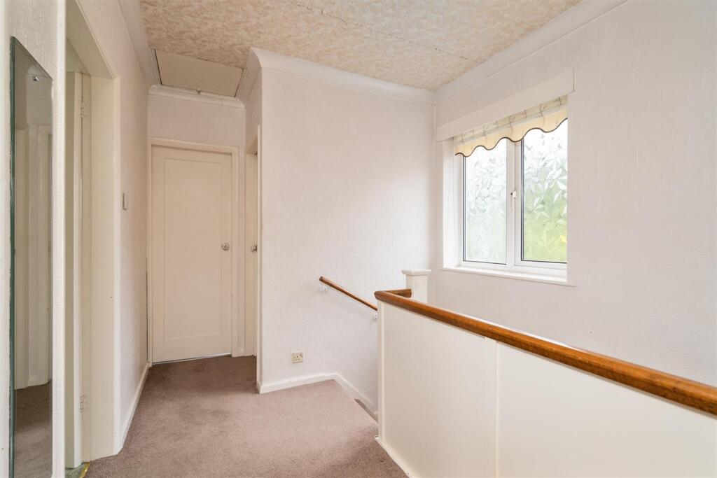 38 Ravenscroft Road_10.jpg