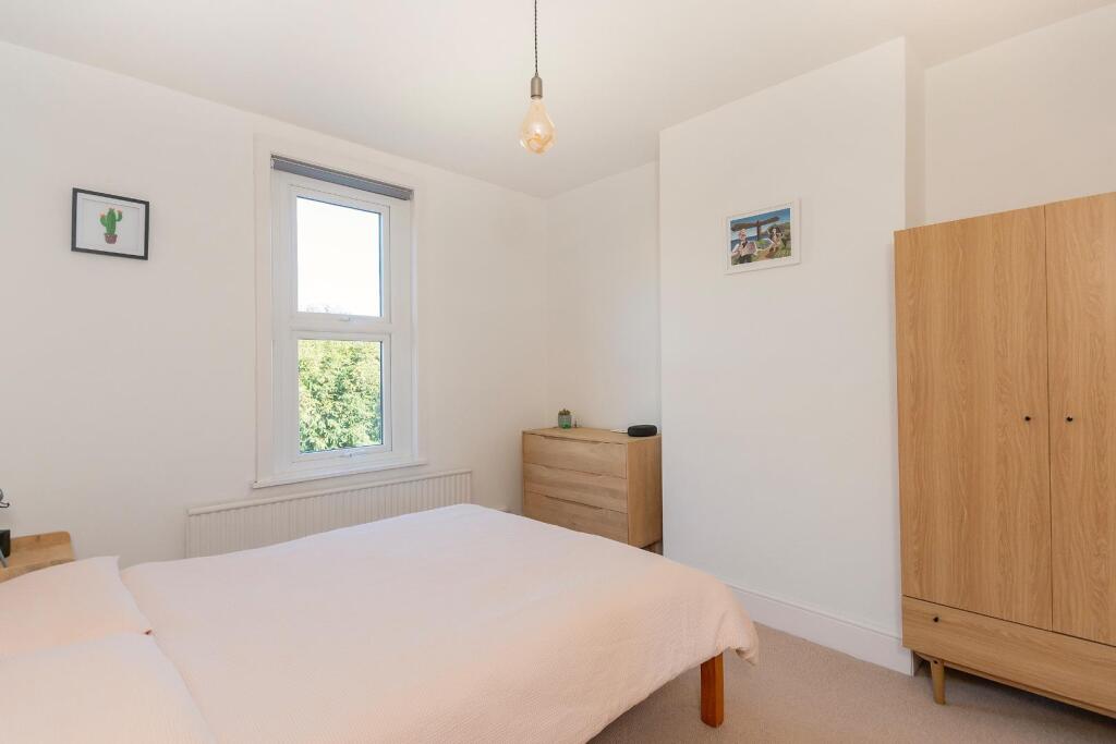 1T6RHD - Bedroom C.jpg