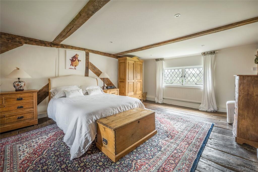 Main Bedroom