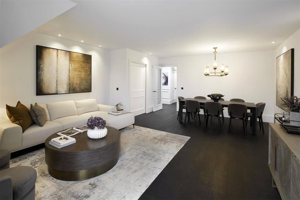 Living Dining Room.j