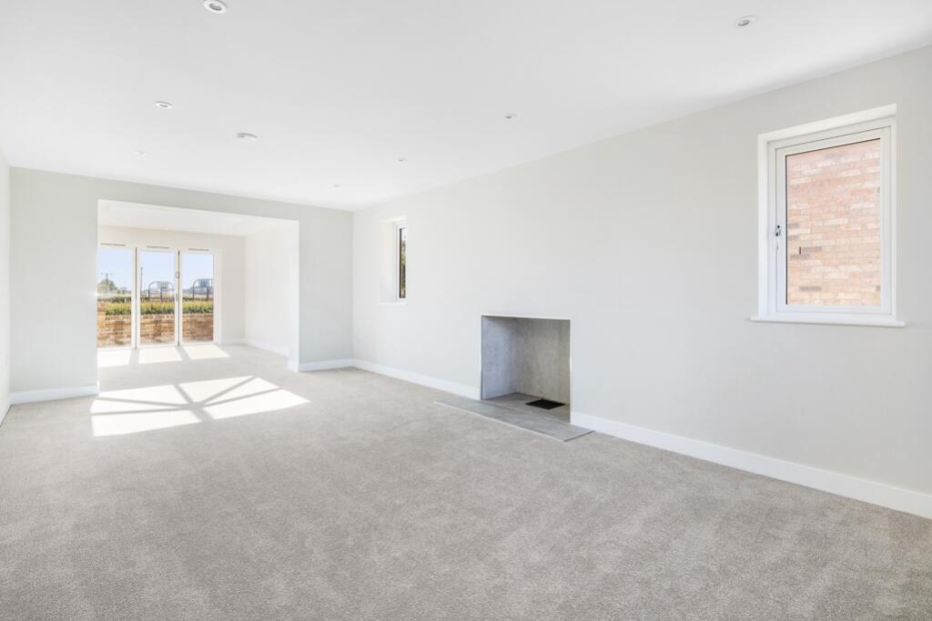 Plot 2, Girls School Lane (Butterwick)-11