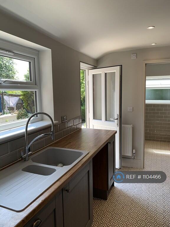 Intergrated Dishwasher