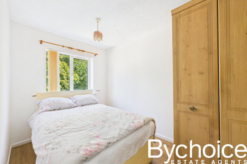 CAM05454G0-PR0058-STILL011