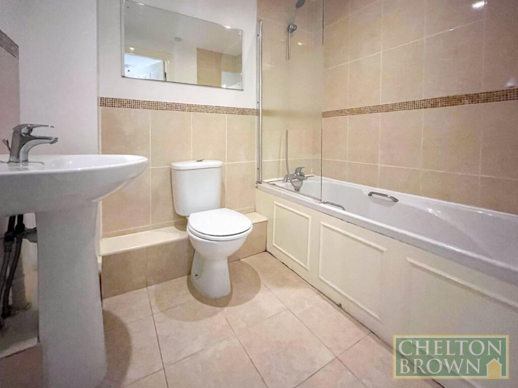 Main Bathroom