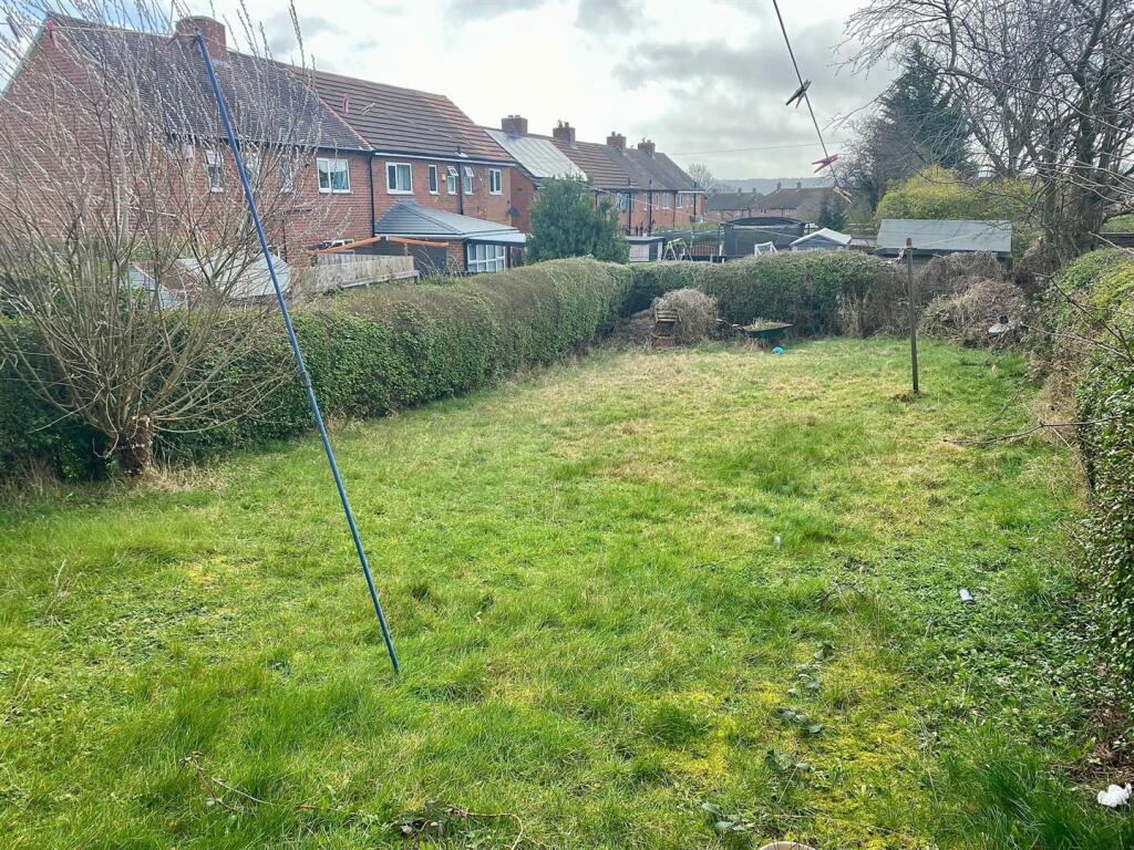 Northway 120 garden.jpg