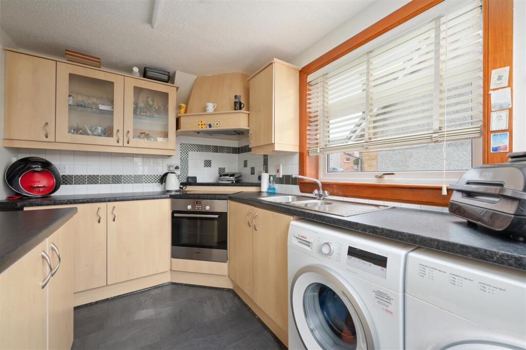10ElmGrove013.JPG