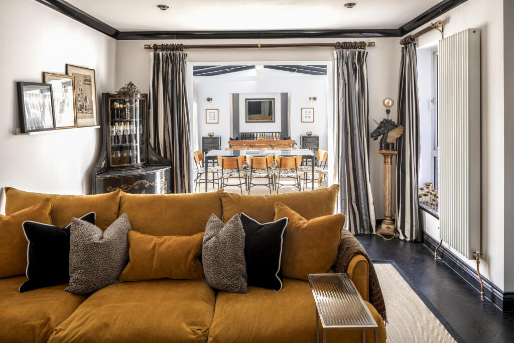 277995 - TMH-1_TEMPLE_MEWS_CANTERBURY_ CT1_2PQ-...