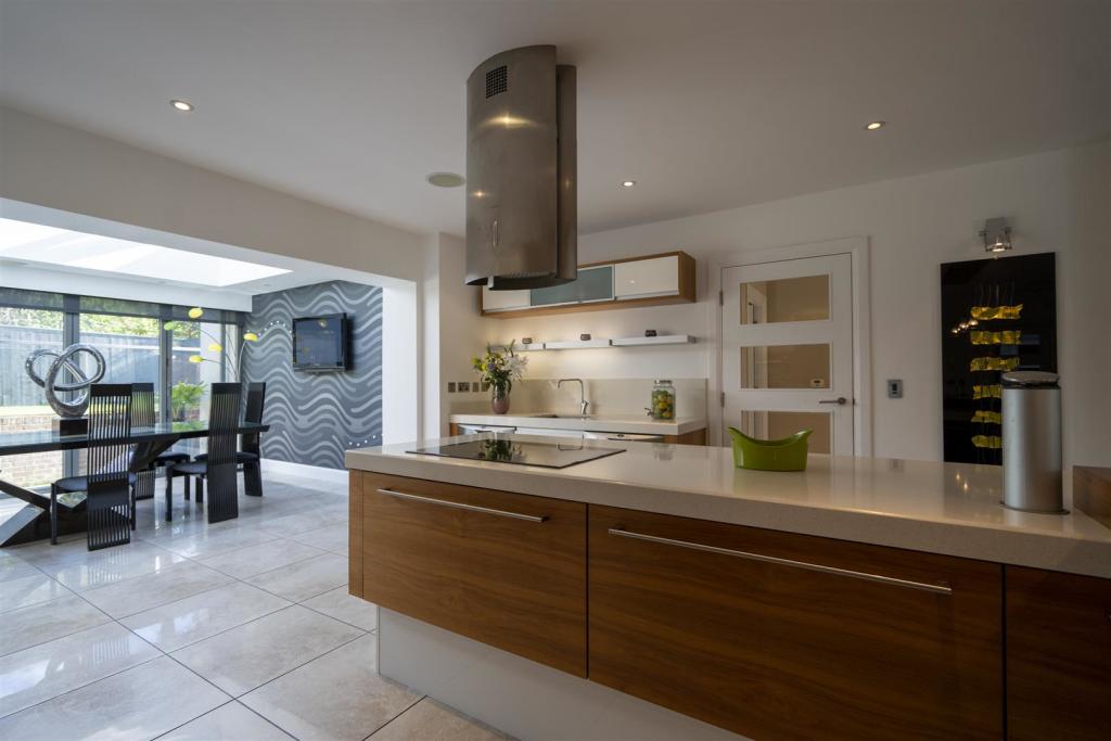 Kitchen / Family Room