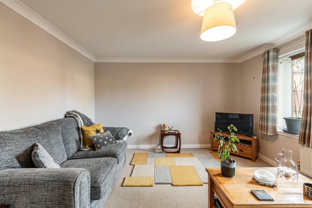 5-6 North Werber Place Edinburgh 13.JPG