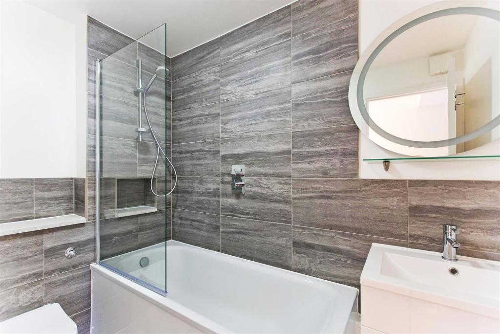 3 Vinewood Court.07.jpg