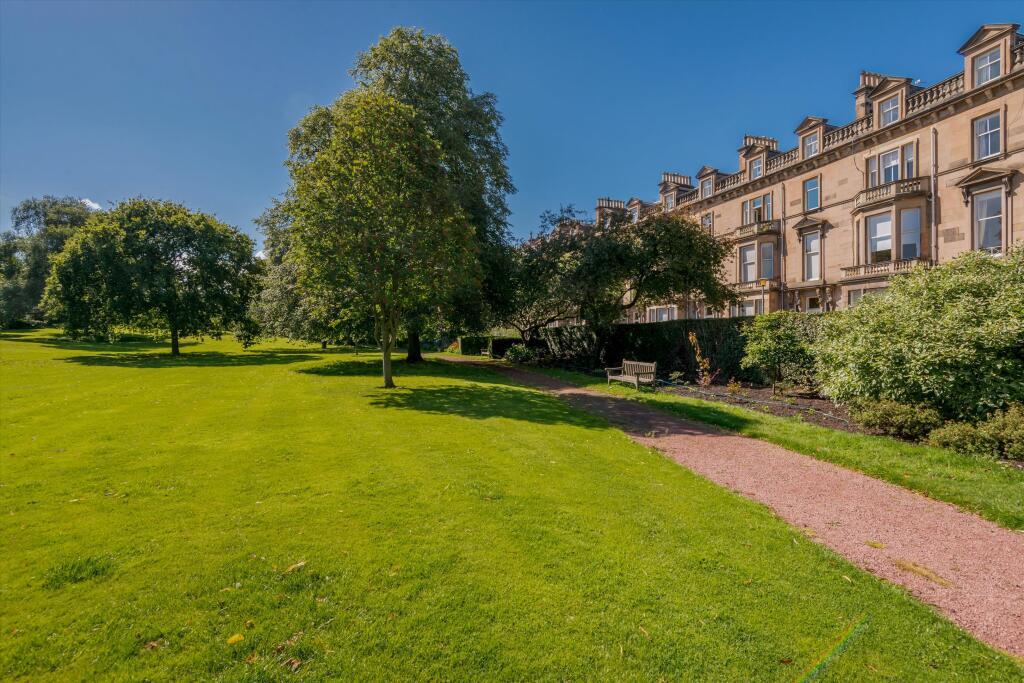 41048_EBR012521893_IMG_18_0006