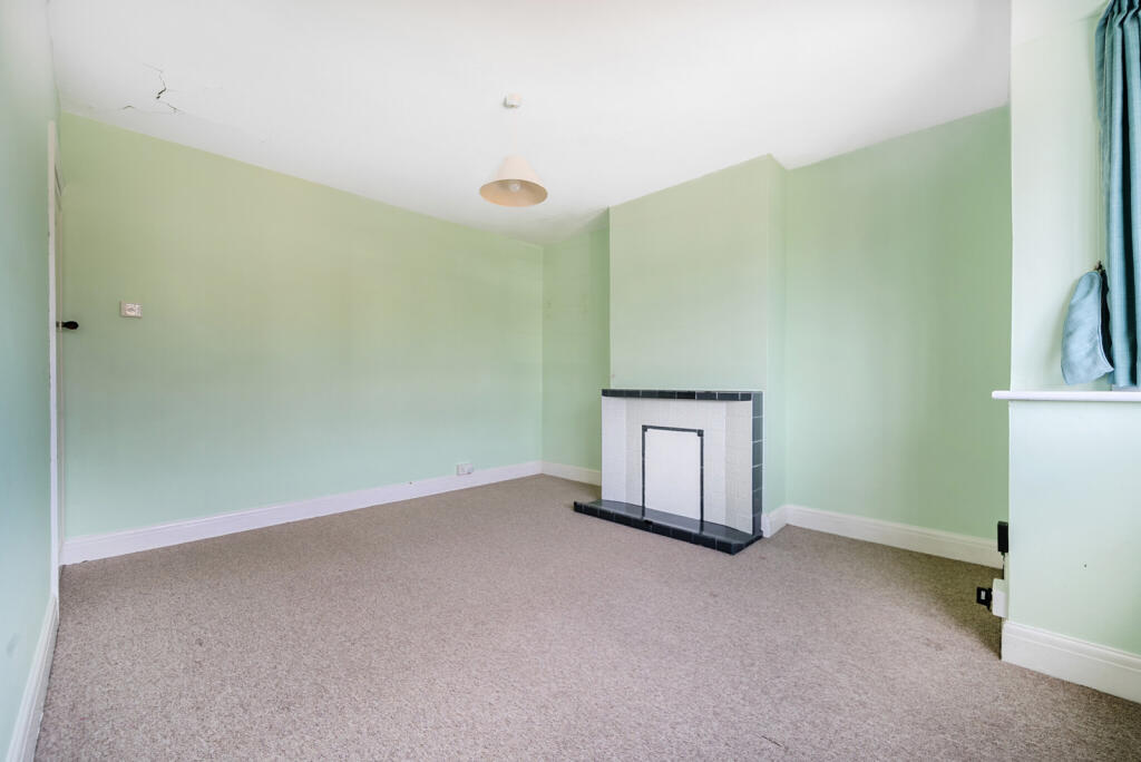 1327716-11-6880a9...