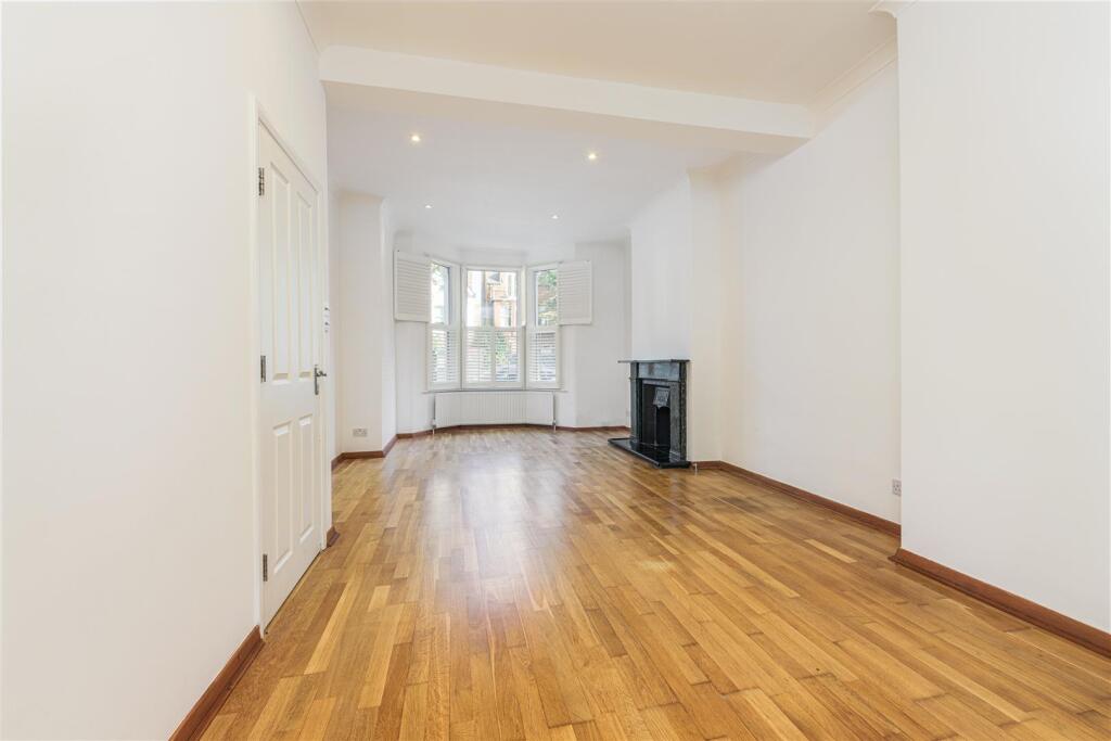 30 Deodar Rd Rec 1.jpg