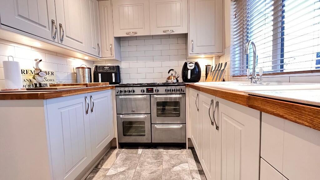 Fitted Kitchen 