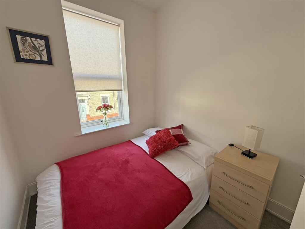 Bedroom 2&#39;.jpg