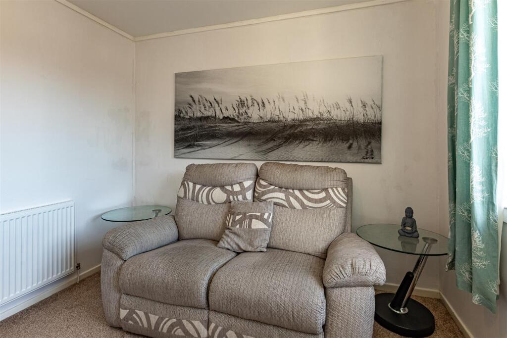 53 Weirgate Avenue St Boswells 28.JPG