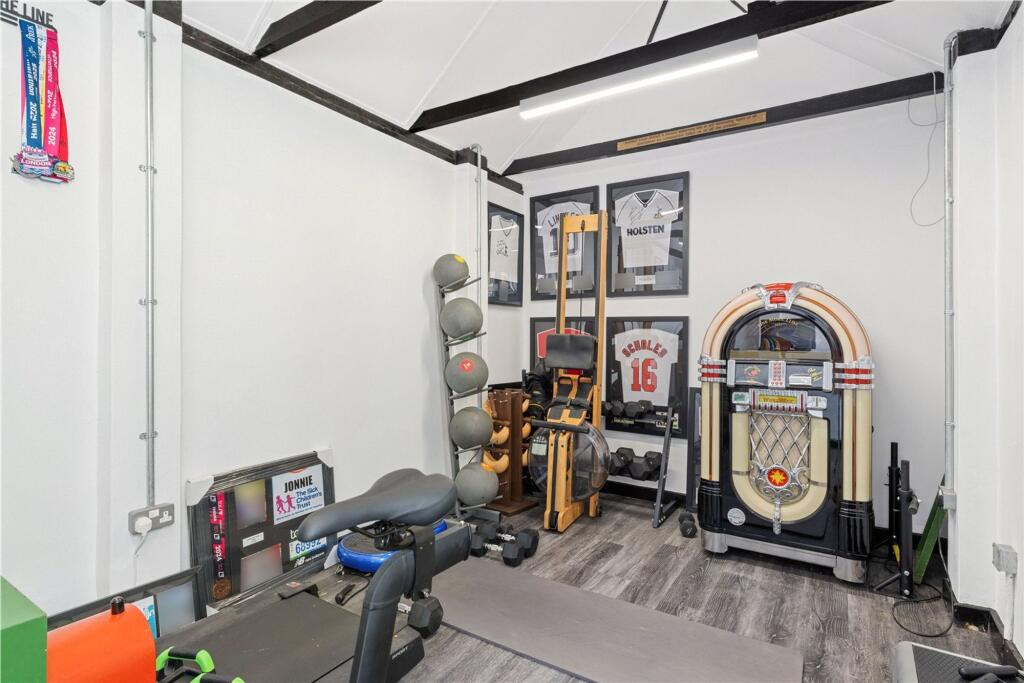 Garage/Home Gym