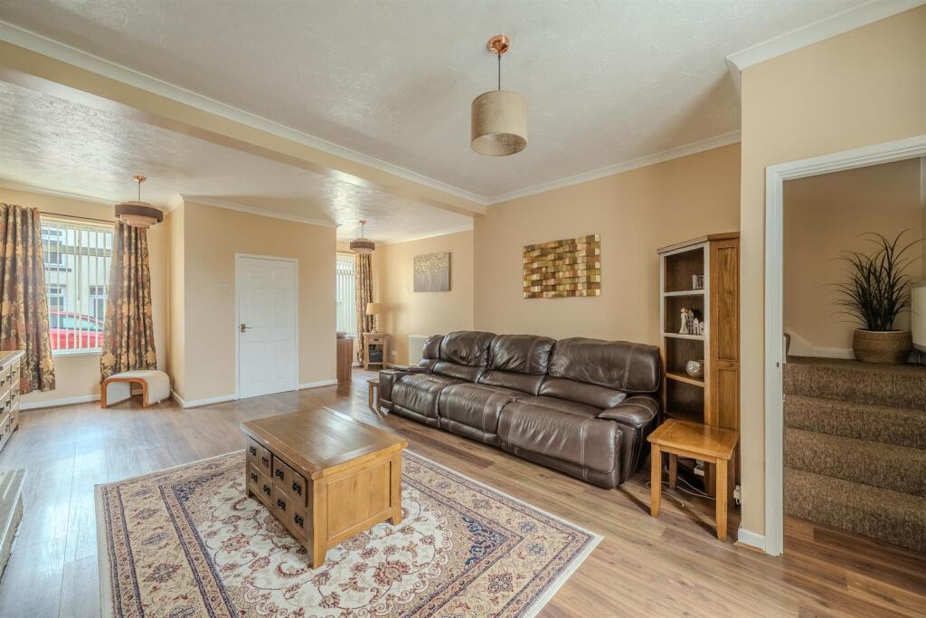 14 Clifton Terrace-10.jpg