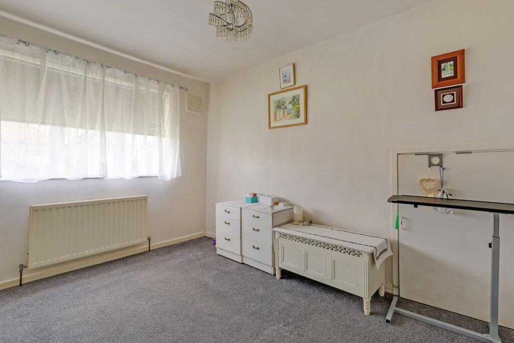 07-727bJHPropWorld - 6d Hall Drive - 19-medium.jpg