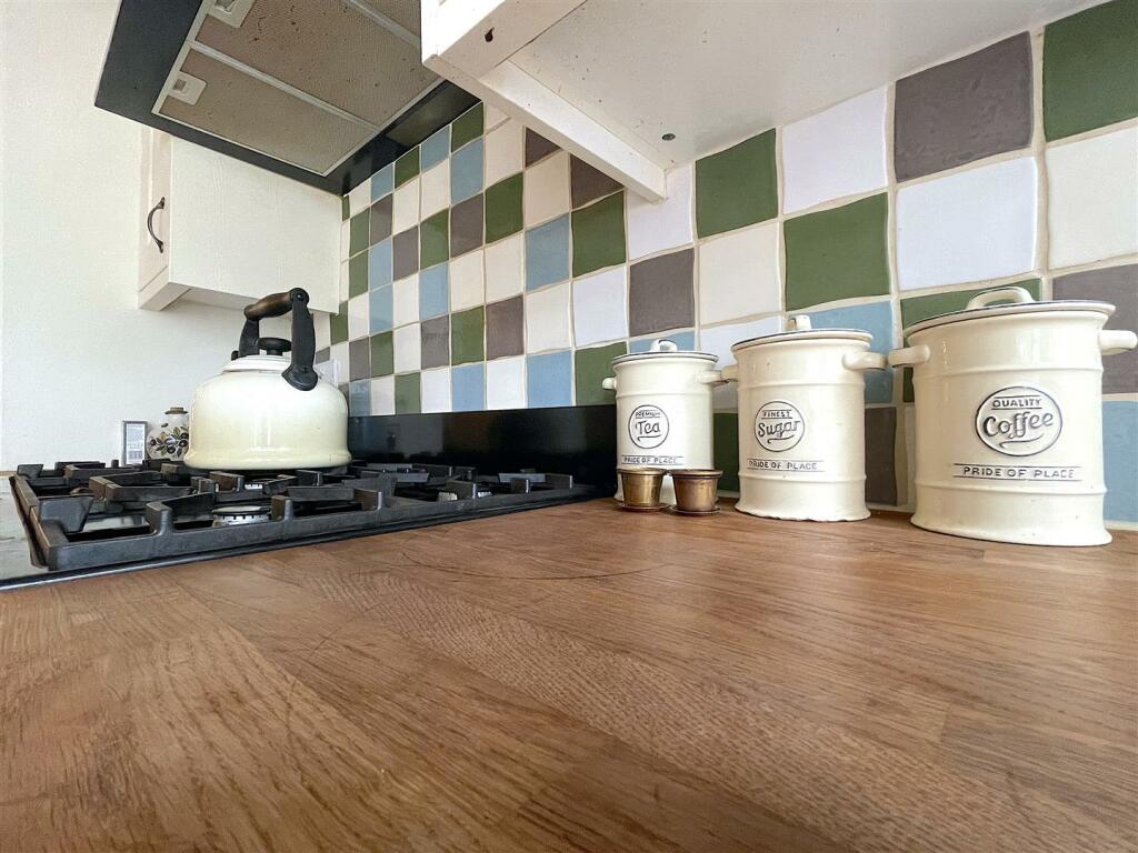 Kitchen (4).jpeg