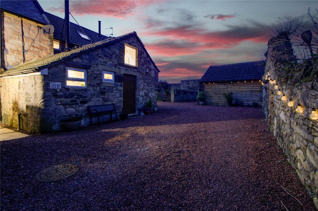 Ext Drive &amp; Snuggery