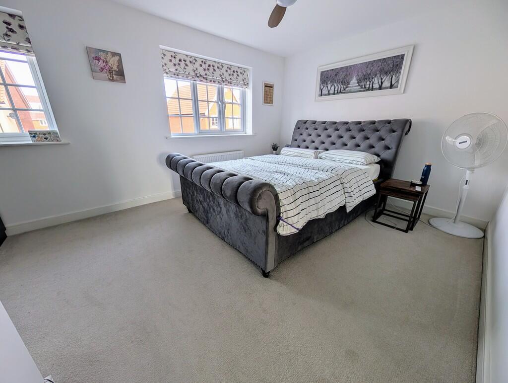 PXL_20251030_1325...