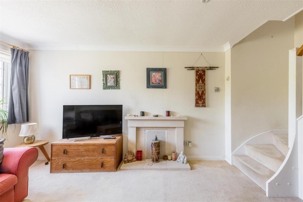 1 The Lynchetts-16.jpg