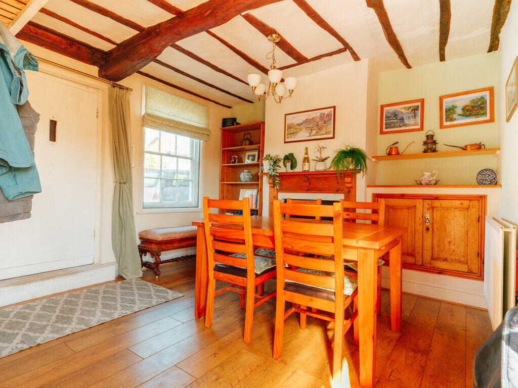 Entrance / Dining Room