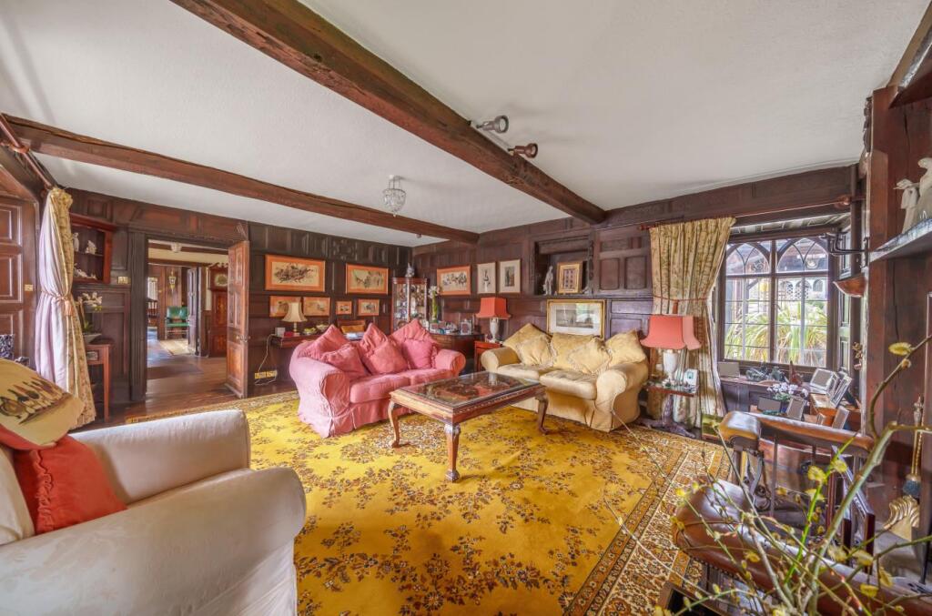 manor house 8