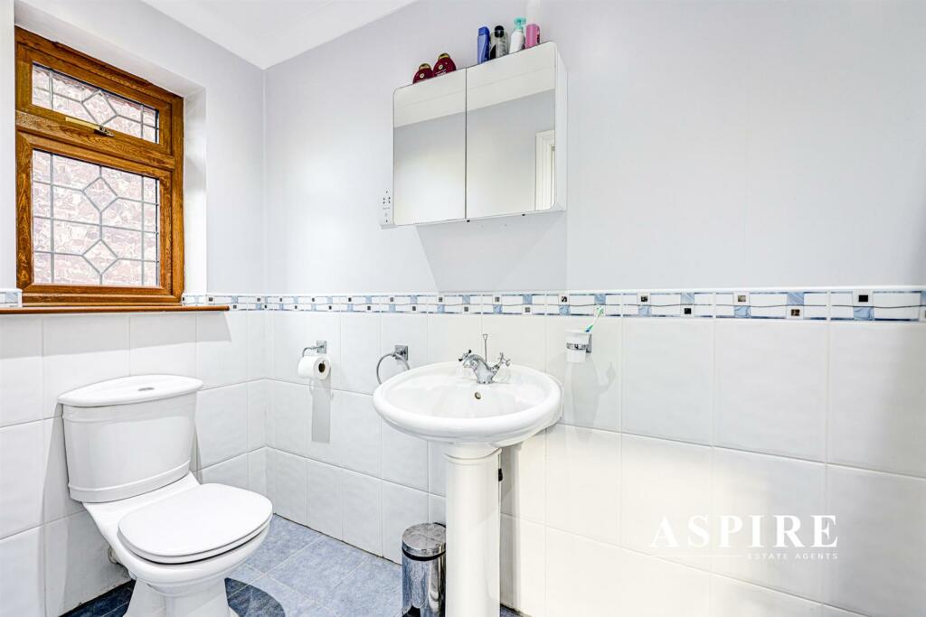 Aspire Estate Agents18.jpg