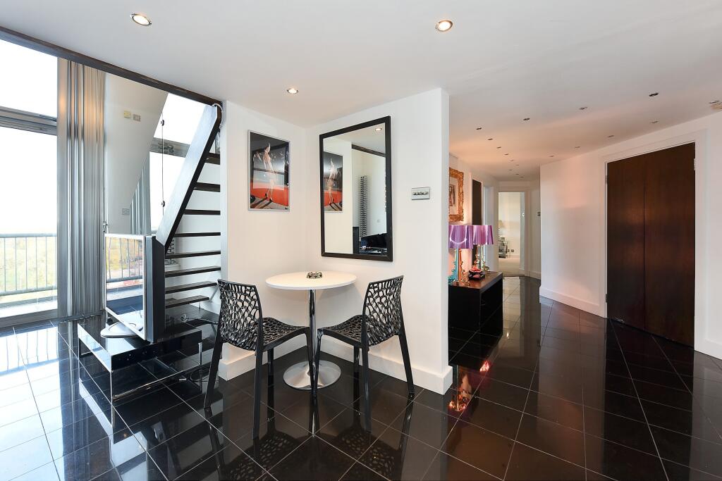 Picture 4