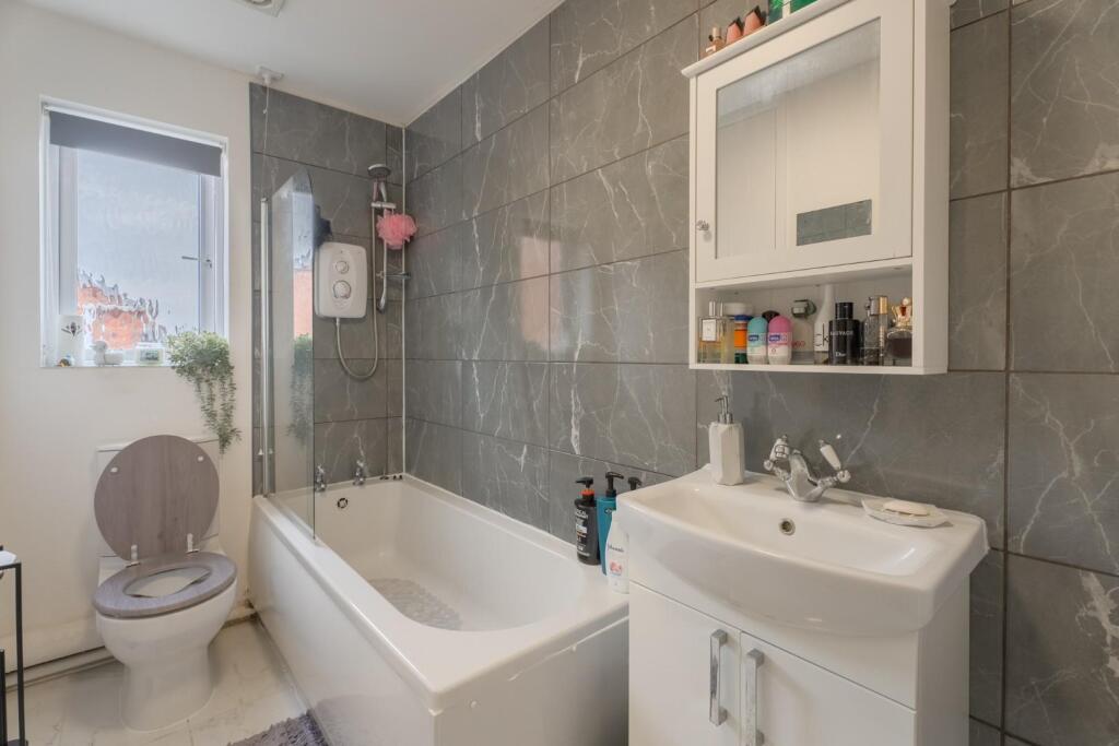 Richborough Drive-3.jpg