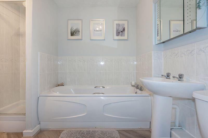 JACK &amp; JILL BATHROOM