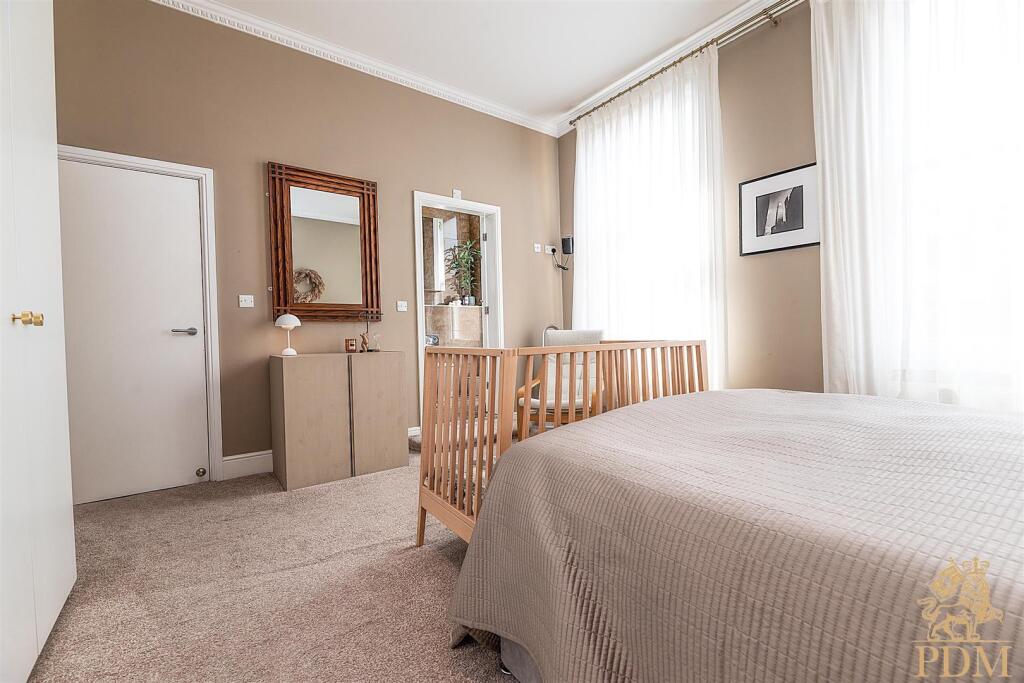 Apt 2, 14 Magdala Rd Mapperley (19 of 34).jpg