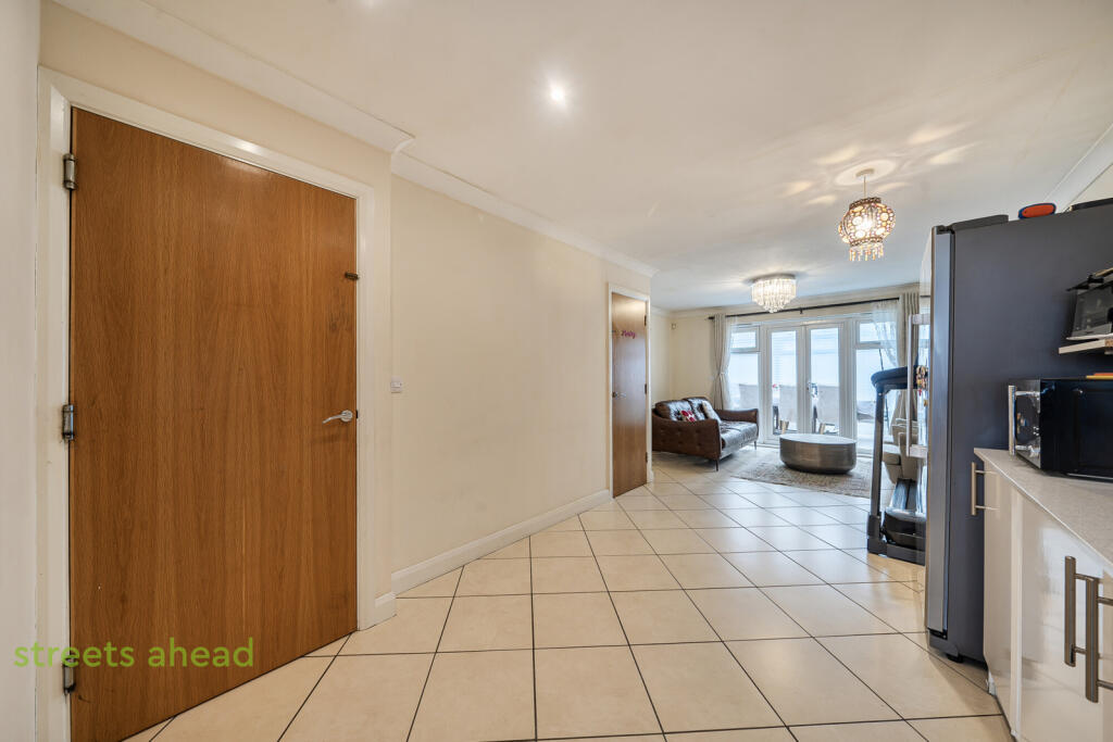 7560dfb4-ff81-46c...