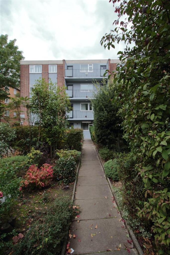Eden Harper Kings Avenue