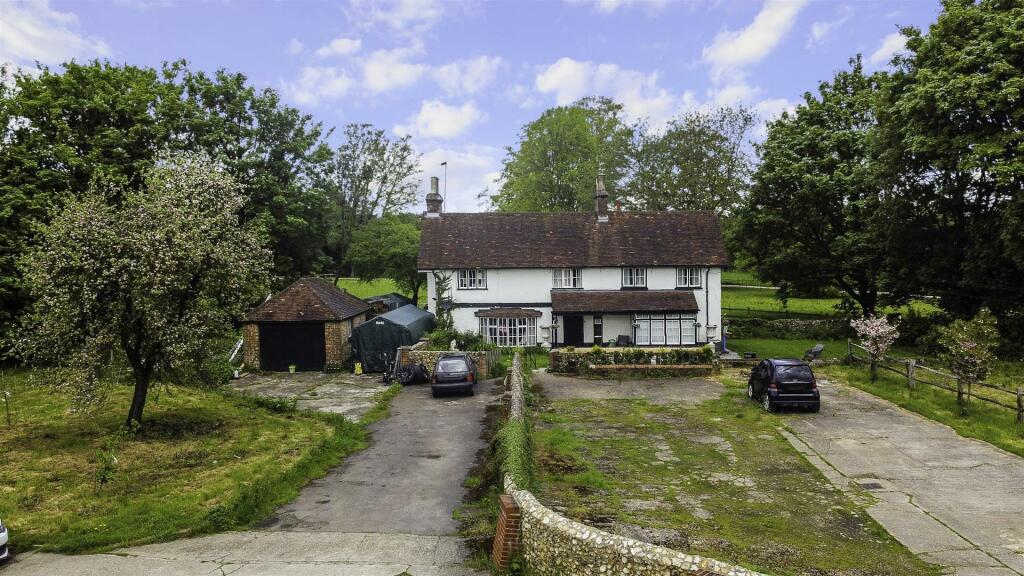 FRITH PARK FARM DRONE- (2).jpg