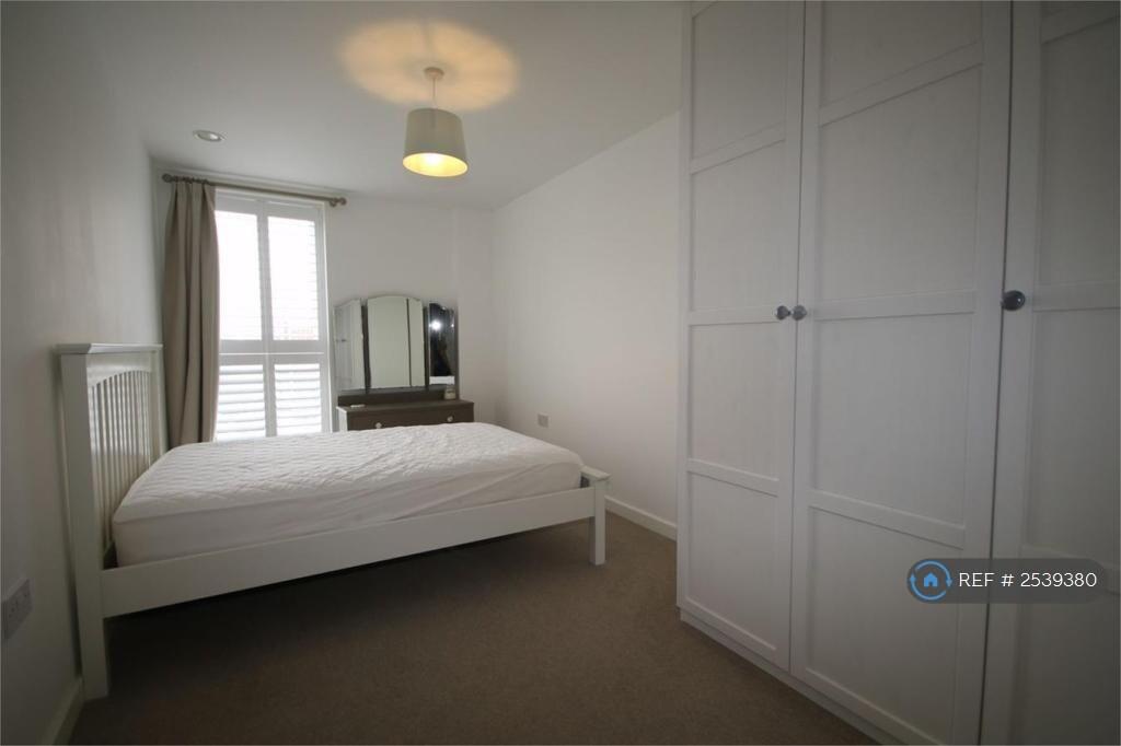 2nd Bedroom