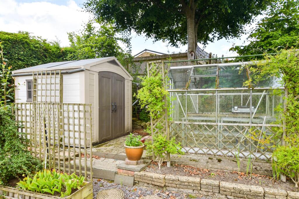Workshop/Outbuildings