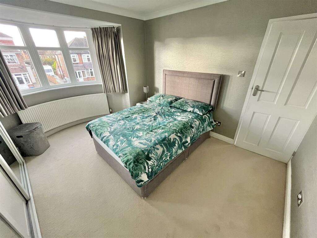 Bedroom 1 Aspect 2